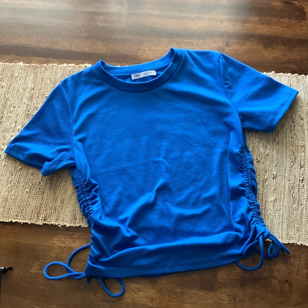 Zara blue top